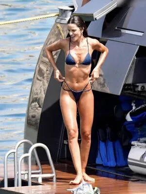 Izabel Goulart OnlyFans Leaked Free Thumbnail Picture - #1trT5VxiWA