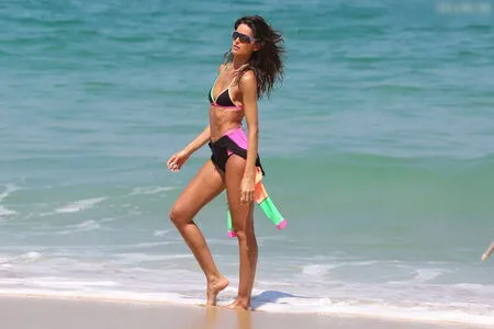 Izabel Goulart OnlyFans Leaked Free Thumbnail Picture - #YxpsUMEiWW