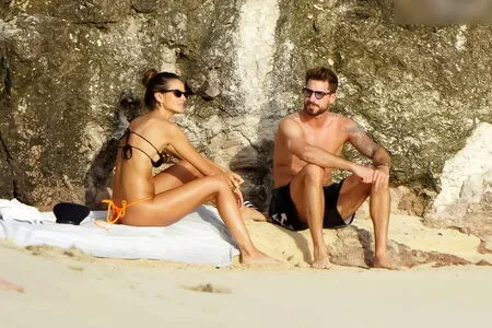 Izabel Goulart OnlyFans Leaked Free Thumbnail Picture - #j7GzVUDhsl