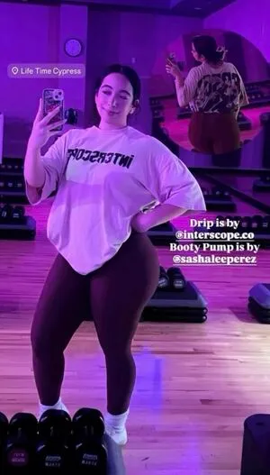 Izabellaleeperez OnlyFans Leaked Free Thumbnail Picture - #eQHXMdRx40