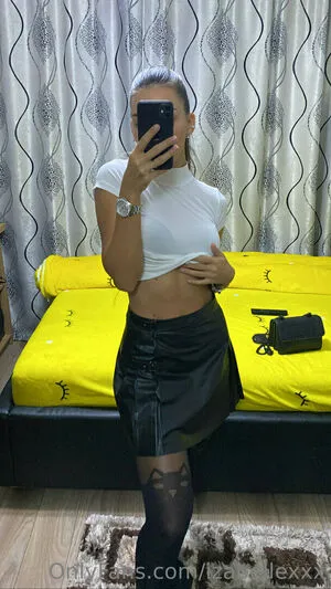 Izabellexxx OnlyFans Leaked Free Thumbnail Picture - #eIMzKq7ldR