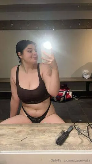 Izaprivata OnlyFans Leaked Free Thumbnail Picture - #0ATXrozLIV