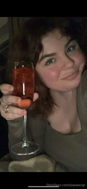 Izaswevip OnlyFans Leaked Free Thumbnail Picture - #TCN76iY6e6