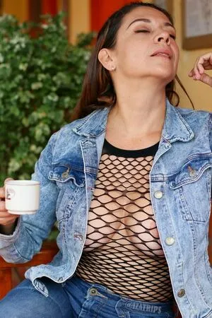 Izatrips OnlyFans Leaked Free Thumbnail Picture - #2vLIXvor6C