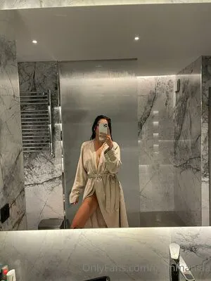 Izemmaniaa OnlyFans Leaked Free Thumbnail Picture - #XrIomgymXb