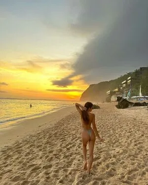Izemnb OnlyFans Leaked Free Thumbnail Picture - #UNYr3WFciy