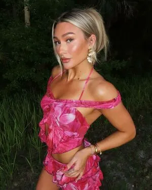 Izzi Dame OnlyFans Leaked Free Thumbnail Picture - #0OiREtFaht