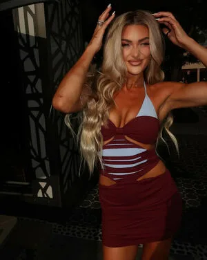 Izzi Dame OnlyFans Leaked Free Thumbnail Picture - #5KrysgiL1R