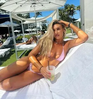 Izzi Dame OnlyFans Leaked Free Thumbnail Picture - #6WxsAeegiY