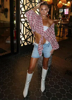 Izzi Dame OnlyFans Leaked Free Thumbnail Picture - #6y8DVhNEMA