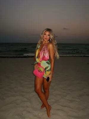 Izzi Dame OnlyFans Leaked Free Thumbnail Picture - #LvGtzB1A5c