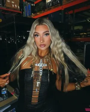 Izzi Dame OnlyFans Leaked Free Thumbnail Picture - #SkdXLHEVQt