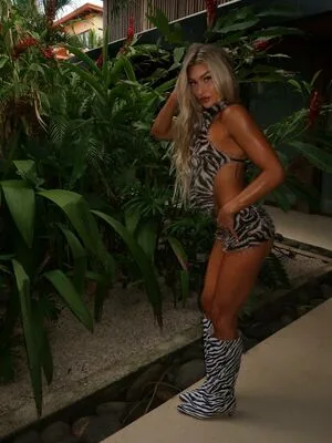 Izzi Dame OnlyFans Leaked Free Thumbnail Picture - #VSZa3DVks2