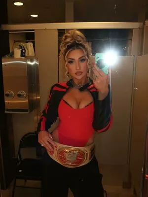 Izzi Dame OnlyFans Leaked Free Thumbnail Picture - #XSqkyHPdFn