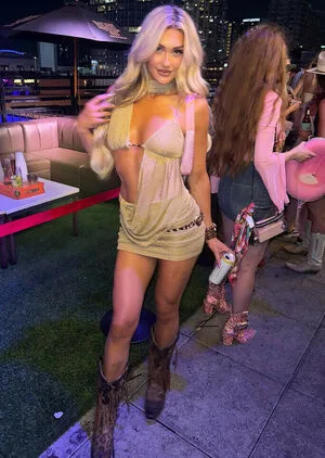 Izzi Dame OnlyFans Leaked Free Thumbnail Picture - #dZlWLVrycs