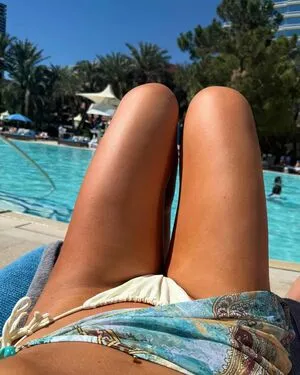 Izzi Dame OnlyFans Leaked Free Thumbnail Picture - #if5DJWNQv2