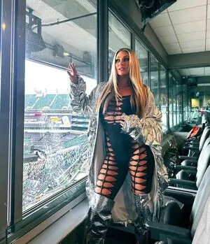 Izzi Dame OnlyFans Leaked Free Thumbnail Picture - #jZvqMBNiL1