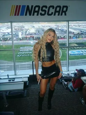 Izzi Dame OnlyFans Leaked Free Thumbnail Picture - #mkIfVUC0Cz