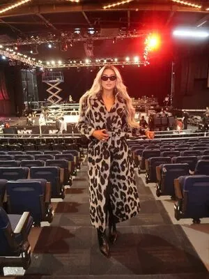 Izzi Dame OnlyFans Leaked Free Thumbnail Picture - #nIjUXGS4XY