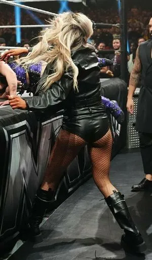 Izzi Dame OnlyFans Leaked Free Thumbnail Picture - #uC1bUpAOwE