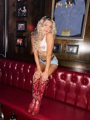 Izzi Dame OnlyFans Leaked Free Thumbnail Picture - #zvkGZz4UiY