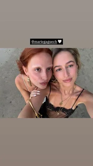 Izzipoopi OnlyFans Leaked Free Thumbnail Picture - #HuAzOCoOeg