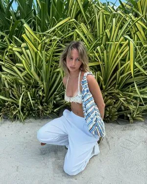 Izzipoopi OnlyFans Leaked Free Thumbnail Picture - #K8NUldJ2rr