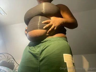 Izzy Back Again OnlyFans Leaked Free Thumbnail Picture - #Dtn7dm8Cyn