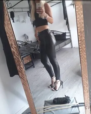 Izzy Cat OnlyFans Leaked Free Thumbnail Picture - #igyucO2Xzt