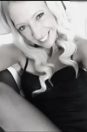 Izzy Cat OnlyFans Leaked Free Thumbnail Picture - #qffRT5xefE