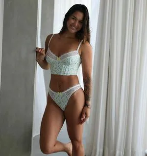 Izzy Flannery Izzyflannery OnlyFans Leaked Free Thumbnail Picture - #XyqteJa7sw