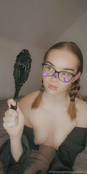 Izzy Hellbourne OnlyFans Leaked Free Thumbnail Picture - #NGnYVb0cPF
