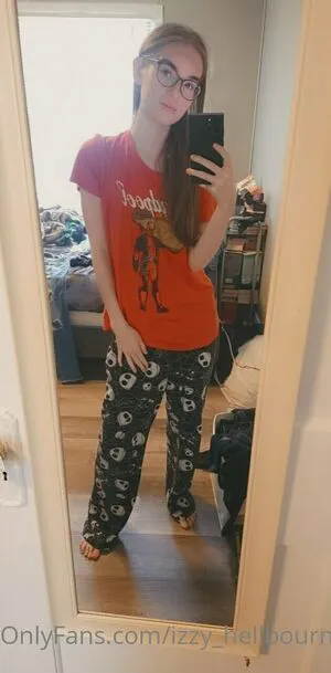 Izzy Hellbourne OnlyFans Leaked Free Thumbnail Picture - #fxjPyvGyQV