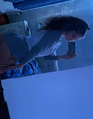 Izzy Lewis OnlyFans Leaked Free Thumbnail Picture - #4Chzxme2sg