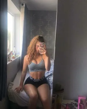 Izzy Lewis OnlyFans Leaked Free Thumbnail Picture - #OLDti1oYS4
