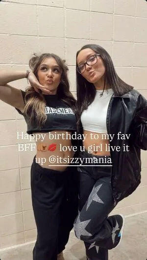 Izzy Moreno OnlyFans Leaked Free Thumbnail Picture - #VtR3WtVRuF