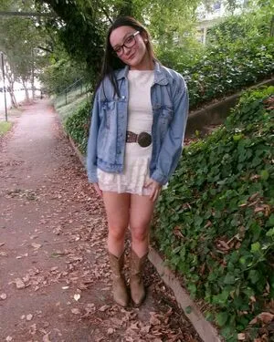 Izzy Moreno OnlyFans Leaked Free Thumbnail Picture - #x2J0LNLED4