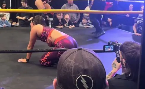 Izzy Moreno OnlyFans Leaked Free Thumbnail Picture - #ykrw7FNEHn