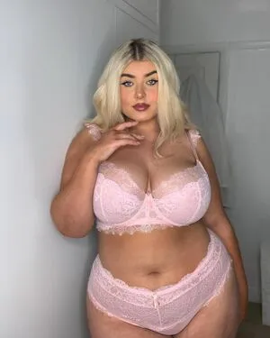 Izzy Nicholls OnlyFans Leaked Free Thumbnail Picture - #0EcniTABKh