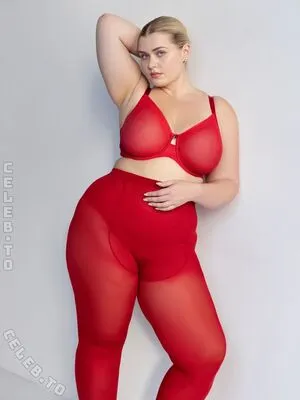 Izzy Nicholls OnlyFans Leaked Free Thumbnail Picture - #FCpfNrIMul