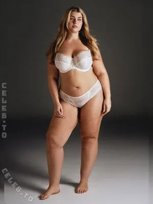 Izzy Nicholls OnlyFans Leaked Free Thumbnail Picture - #WoyEnkWveX