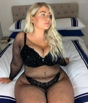 Izzy Nicholls OnlyFans Leaked Free Thumbnail Picture - #jwShzfDwjn