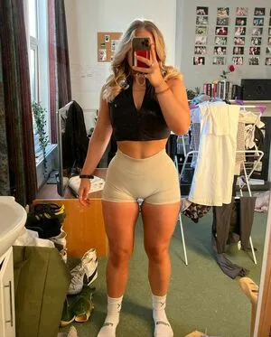 Izzy Swin OnlyFans Leaked Free Thumbnail Picture - #otO3hSVTcW