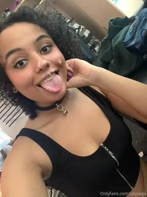 Izzy OnlyFans Leaked Free Thumbnail Picture - #6waKyChwBS