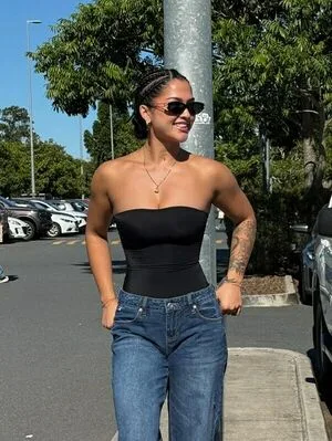 Izzyflannery OnlyFans Leaked Free Thumbnail Picture - #8YL8AKfbkV