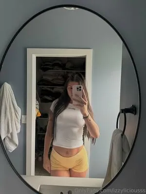 Izzyliciousss OnlyFans Leaked Free Thumbnail Picture - #1KUYVnh67D