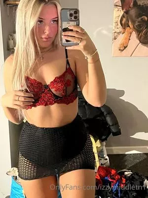 Izzymiddleton OnlyFans Leaked Free Thumbnail Picture - #NYMpIMtKMo