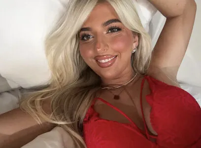 Izzytaffs OnlyFans Leaked Free Thumbnail Picture - #ZgUtx5IBvY