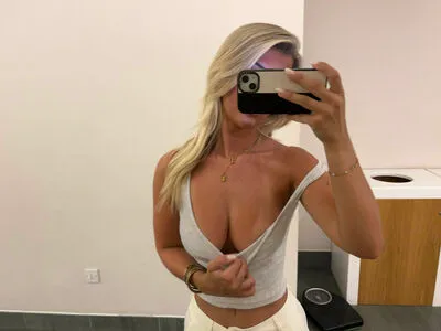 Izzytaffs OnlyFans Leaked Free Thumbnail Picture - #lObP2A8OGl