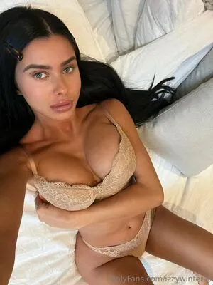 Izzywinterss OnlyFans Leaked Free Thumbnail Picture - #cbw2CJzRmD